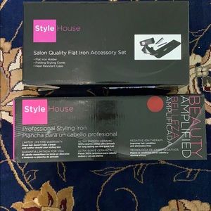 Style House flat iron and flat iron accessory set